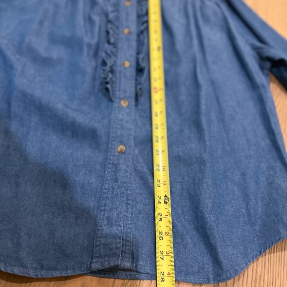 Feminine Denim Blouse - Picture 7 of 9